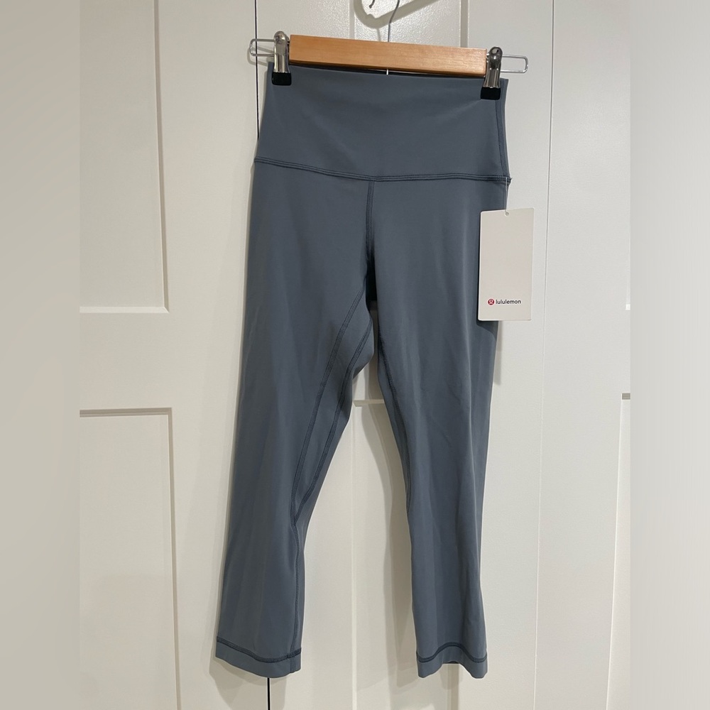 New lululemon Align Crop 21”